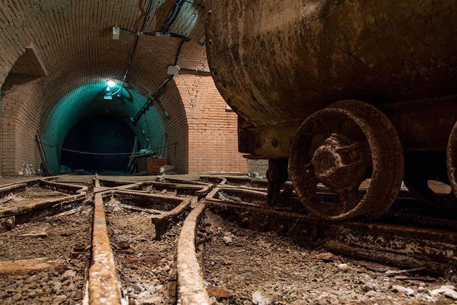 Carbonia-Turismo-Photo-by-Museo-del-carbone-galleria-sotterranea